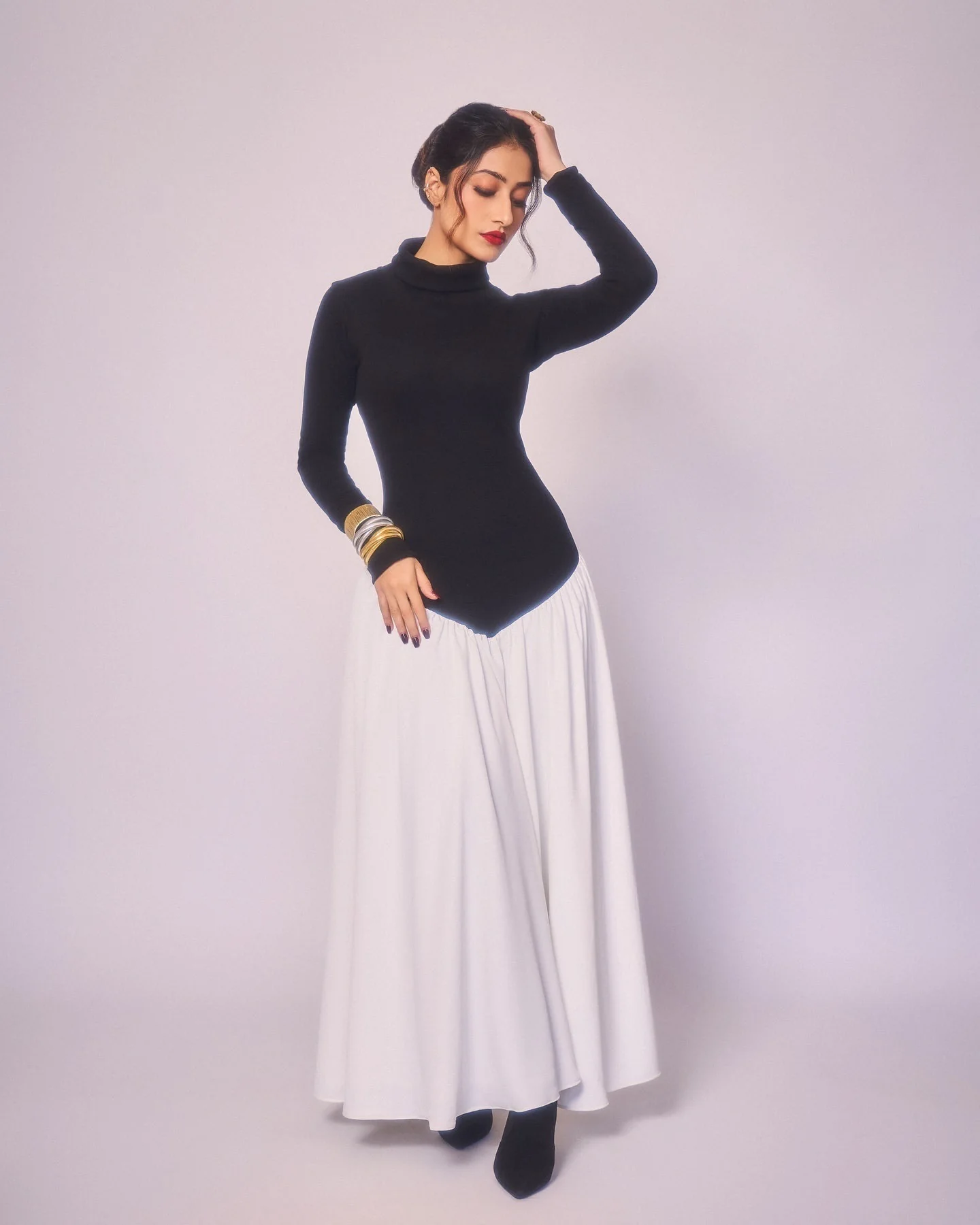 BLACK SWAN DRESS - Image 2