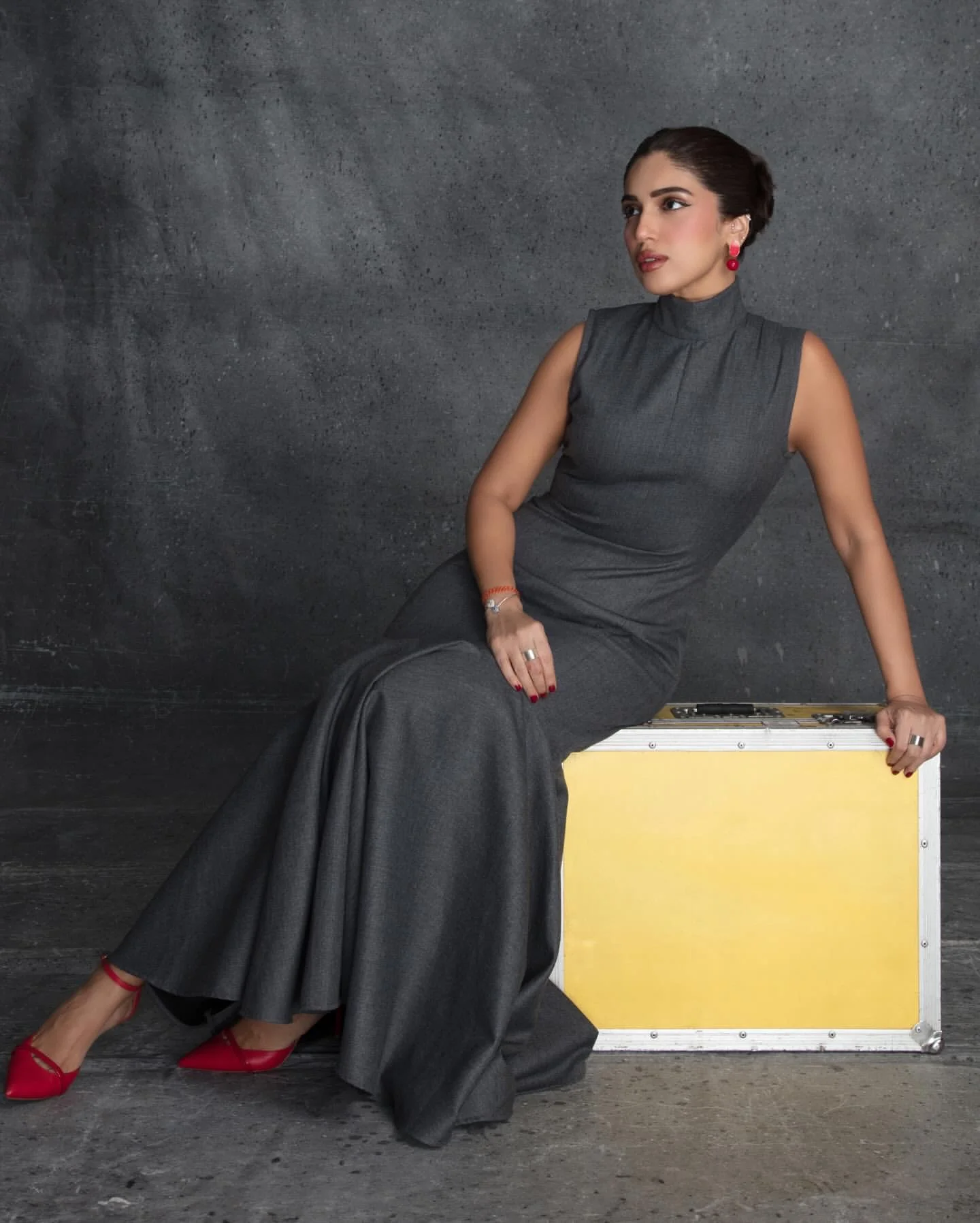 CHARCOAL DRESS - Image 7
