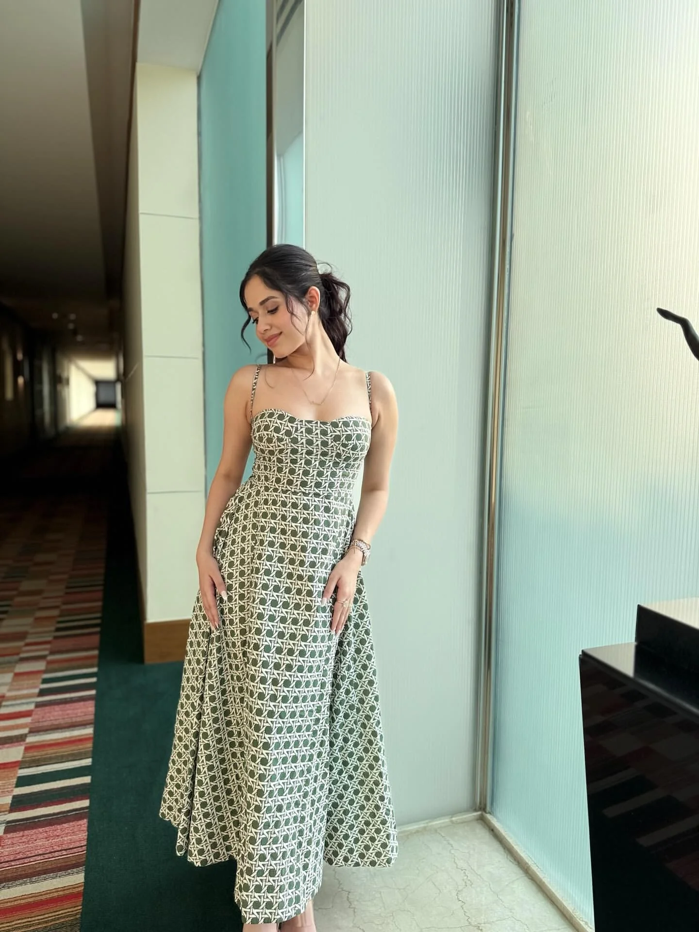 CHECKMATE DRESS - Image 4