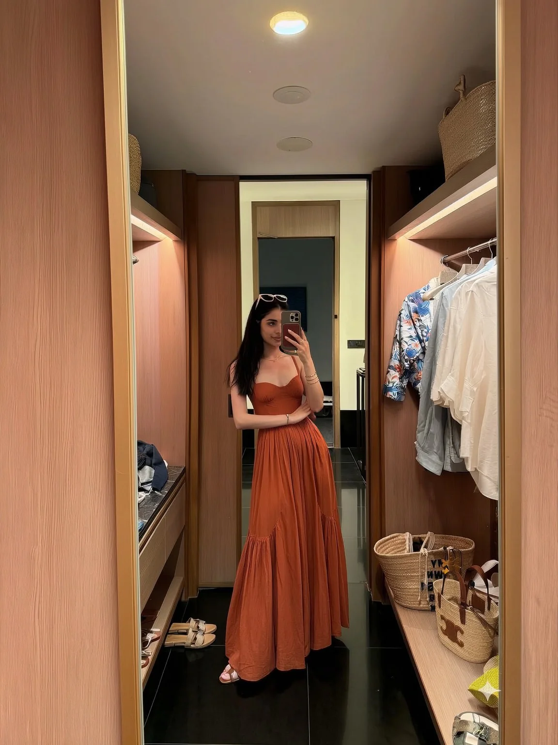 CHOCOLATE DRESS - Image 2