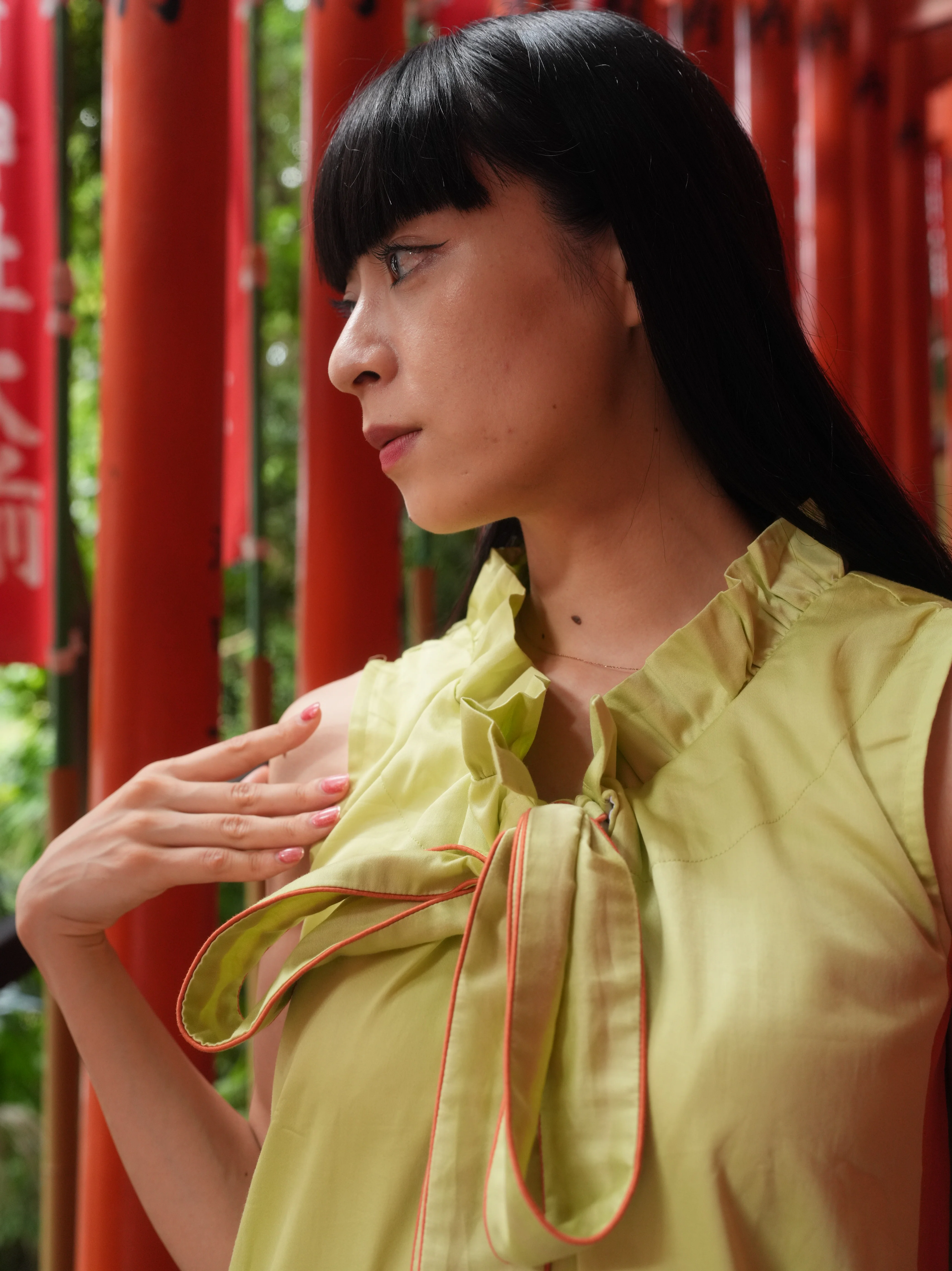GREEN BOW DRESS - Image 2