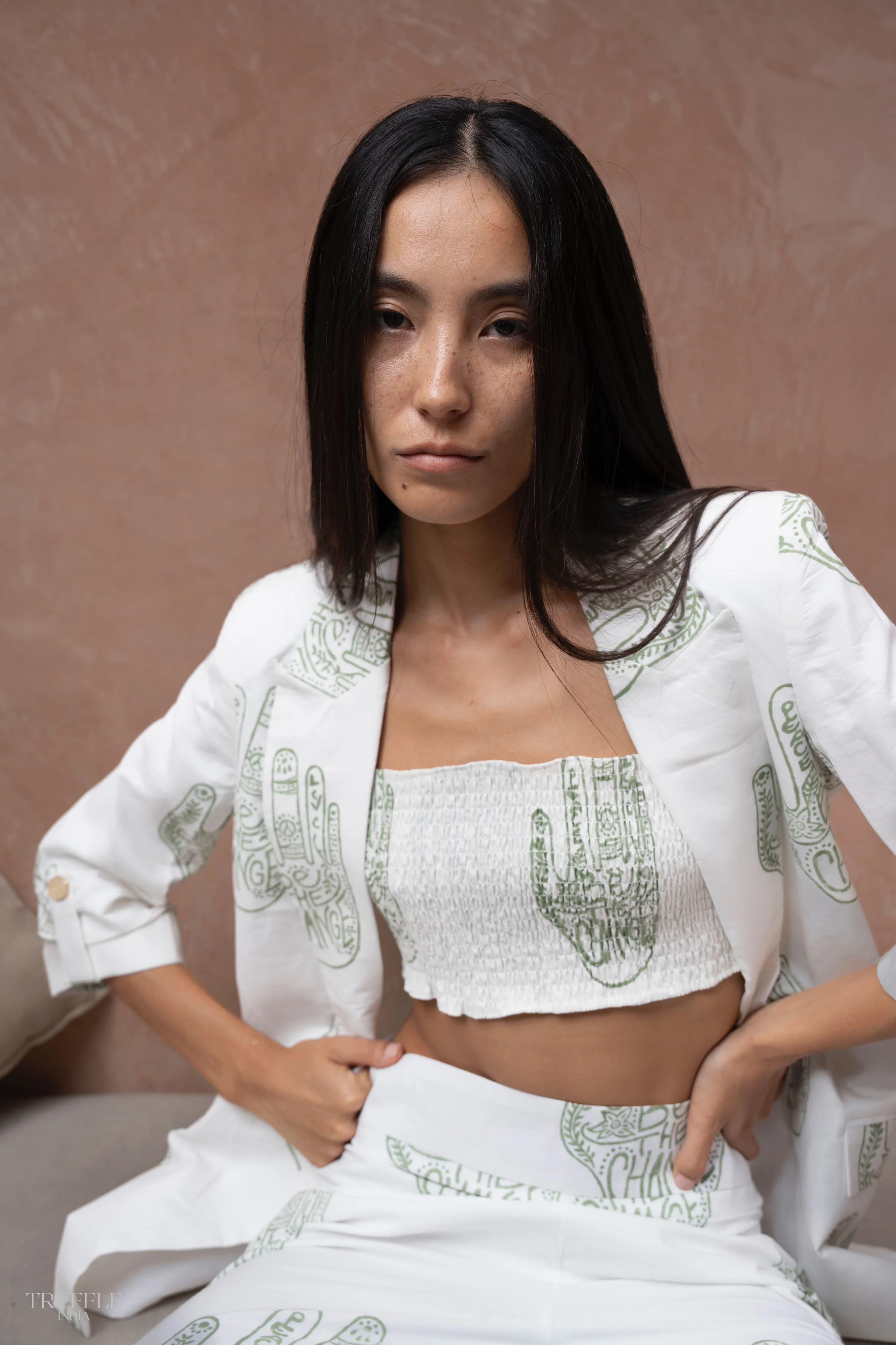 BE-THE-CHANGE BLAZER SET - Image 8